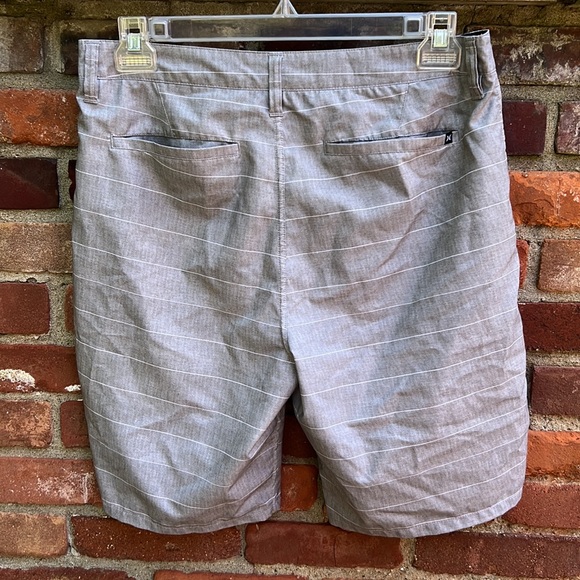 Shorts - Picture 2 of 5